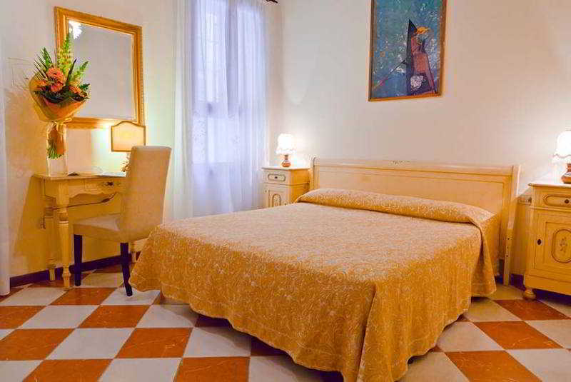 Henry Hotel Veneza